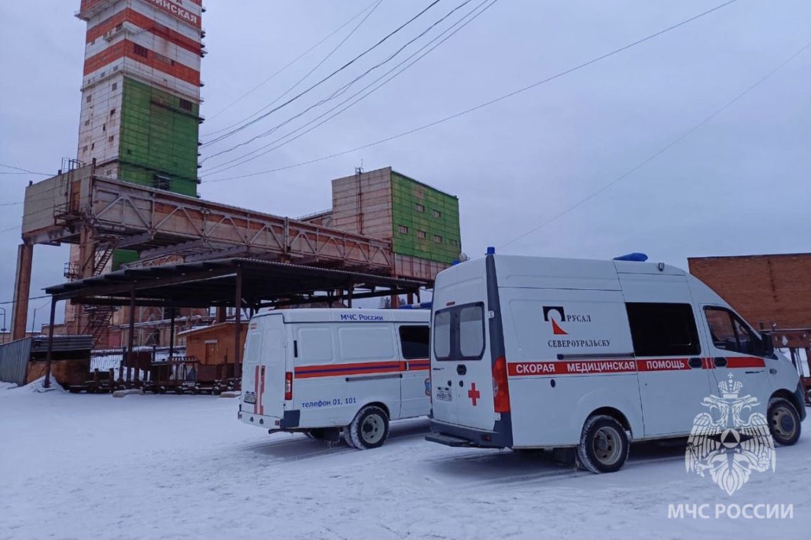 Врачи рассказали о состоянии рабочего, пострадавшего при обвале камней на  шахте «Кальинская» - «Уральский рабочий»